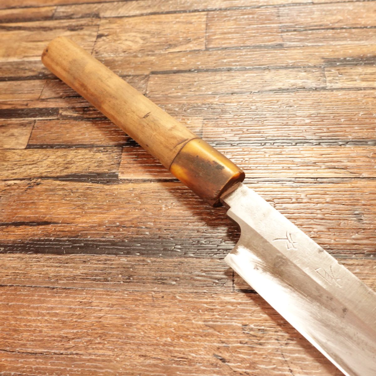 Aritsugu Yanagiba Knife, Sharpened, White Water Buffalo Handle, Sashimi Knife, Light Use, 320mm