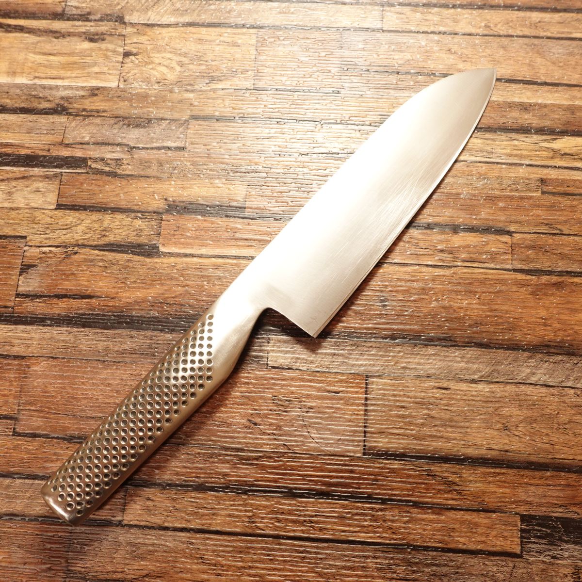 GLOBAL Santoku Knife G-46, Sharpened, 175mm
