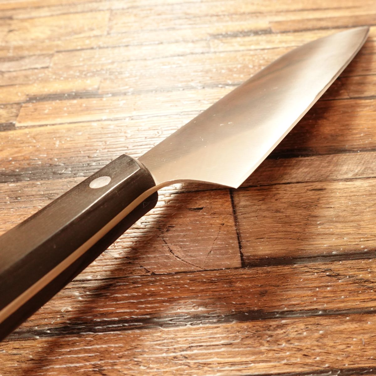 Kiya Santoku Knife, Sharpened, KIYA Edelweiss, All-Purpose Knife, With Seal & Protective Case, 180mm