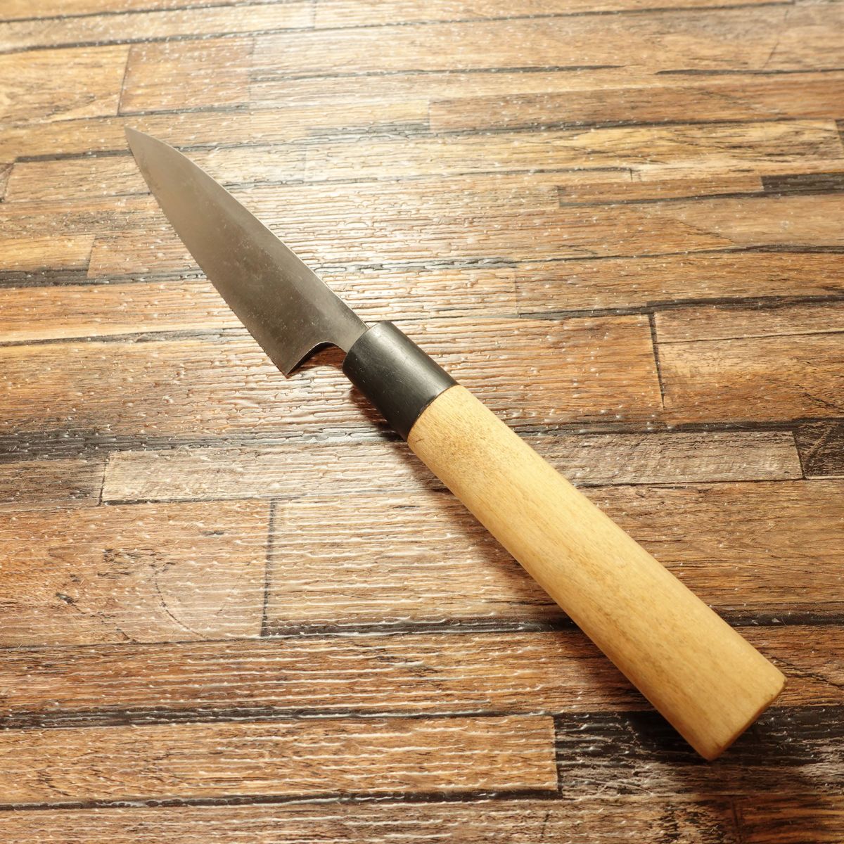 [HYPER REBORN] Minamoto Kikumitsu Wa-Petty Knife, Sharpened, Black Oxide Finish, Single Bevel, Fruit Knife, Decorative Cutting, Hagane Steel, 120mm