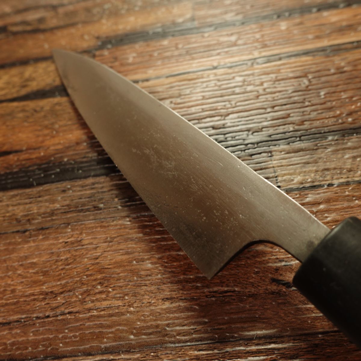 [HYPER REBORN] Minamoto Kikumitsu Wa-Petty Knife, Sharpened, Black Oxide Finish, Single Bevel, Fruit Knife, Decorative Cutting, Hagane Steel, 120mm