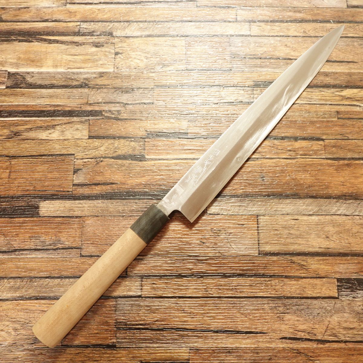 Yoshiya Yanagiba Knife, Sharpened, Water Buffalo Handle, Yoshiya Special Order, Top Grade, Sashimi Knife, Lightly Used, 270mm