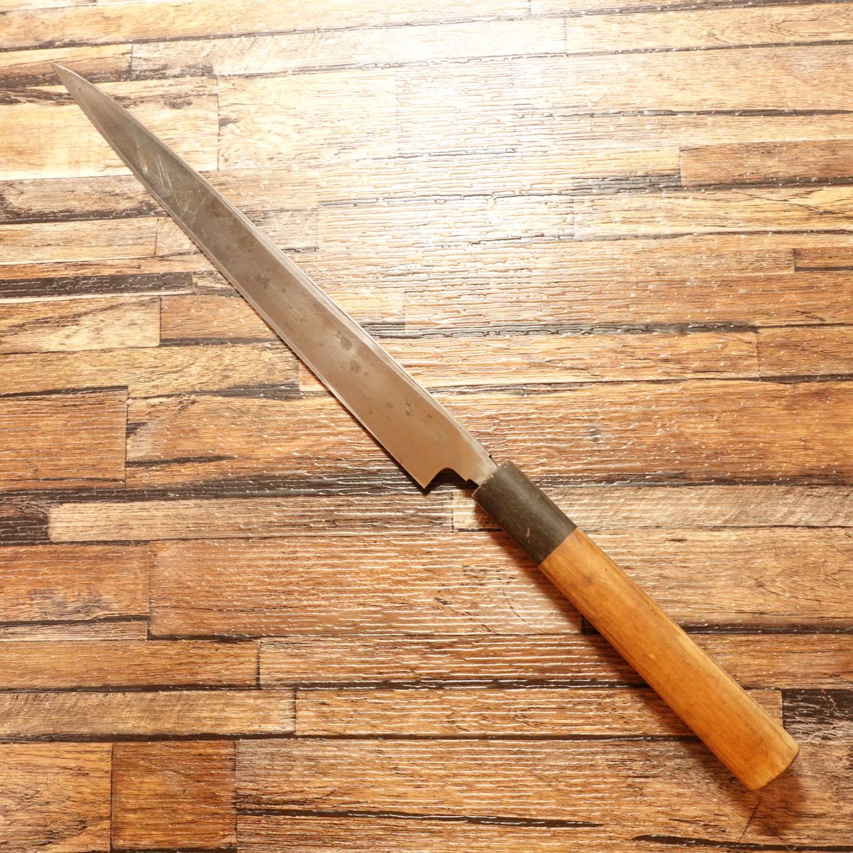 Kappabashi Yanagiba Knife, Sharpened, Water Buffalo Handle, Thin Sashimi Knife, Fugu-Slicing Type, 245mm