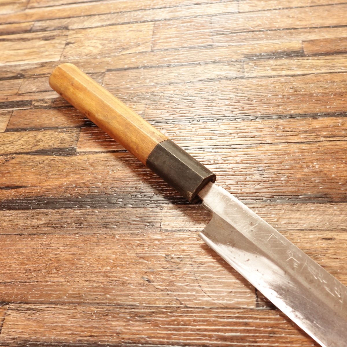 Kappabashi Yanagiba Knife, Sharpened, Water Buffalo Handle, Thin Sashimi Knife, Fugu-Slicing Type, 245mm