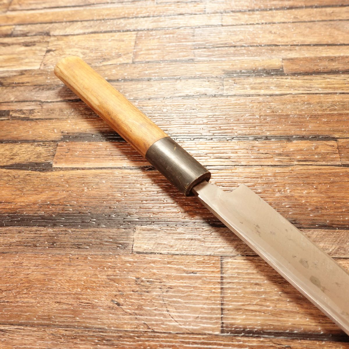 Kappabashi Yanagiba Knife, Sharpened, Water Buffalo Handle, Thin Sashimi Knife, Fugu-Slicing Type, 245mm