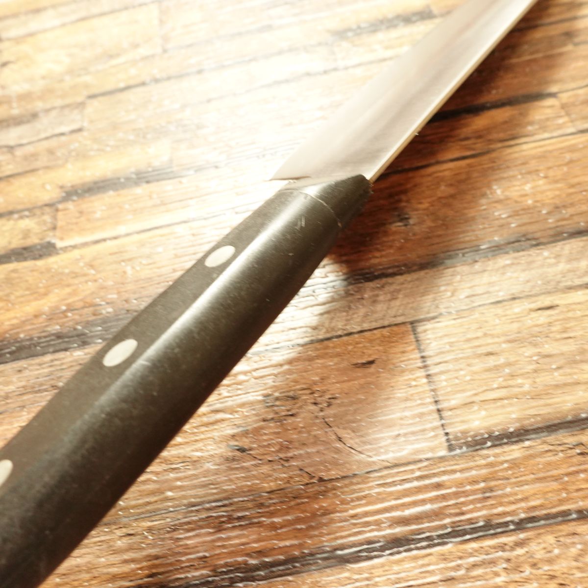 Seki Magoroku Santoku Knife, Sharpened, Warikomi Steel, All-Purpose Knife, KAI, 170mm