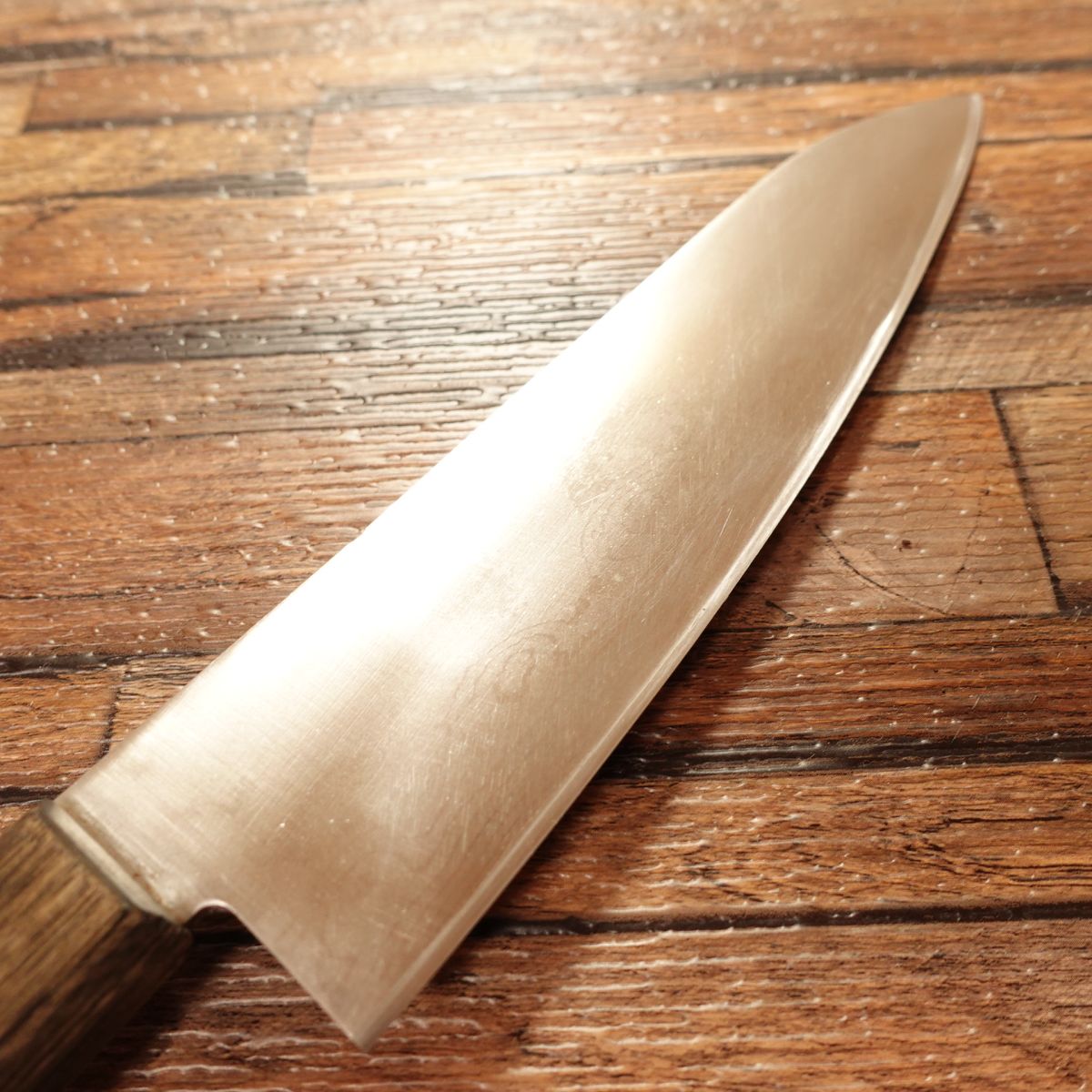 Kikuhiro Santoku Knife, Sharpened, Kanda Kikuhiro, Damascus Pattern, Gyuto-Style, 175mm