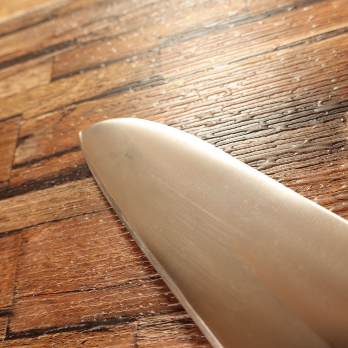 Seki Magoroku Santoku Knife, Sharpened, Warikomi Steel, All-Purpose Knife, KAI, 165mm