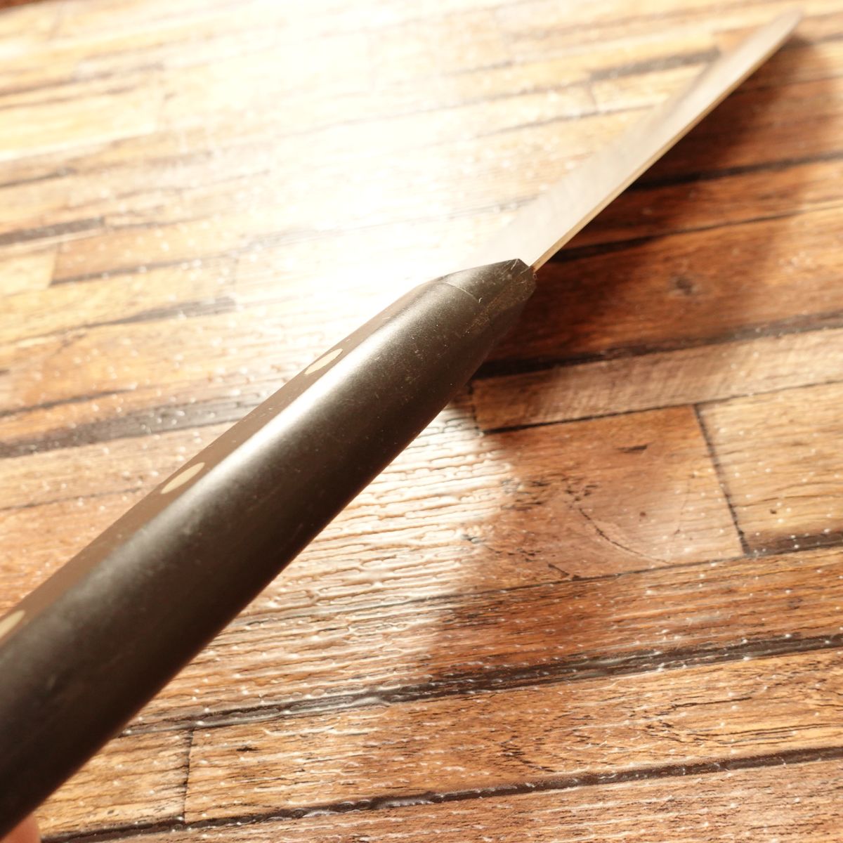 Seki Magoroku Santoku Knife, Sharpened, Warikomi Steel, All-Purpose Knife, KAI, 165mm