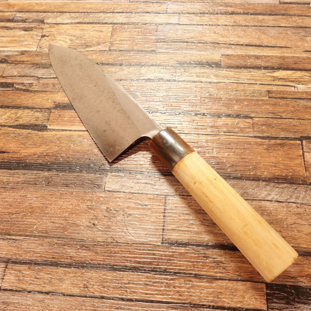 Kozeni Sushi Deba Knife, Sharpened, White Water Buffalo Handle, Sushi Restaurant Use, 150mm