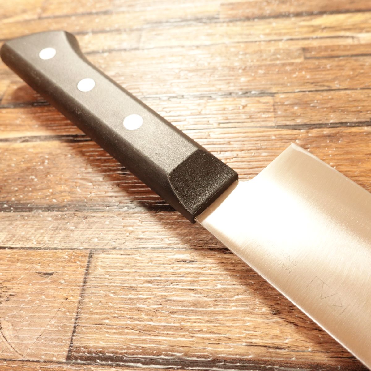 Seki Magoroku Santoku Knife, Sharpened, Wakatake Series, KAI, 170mm
