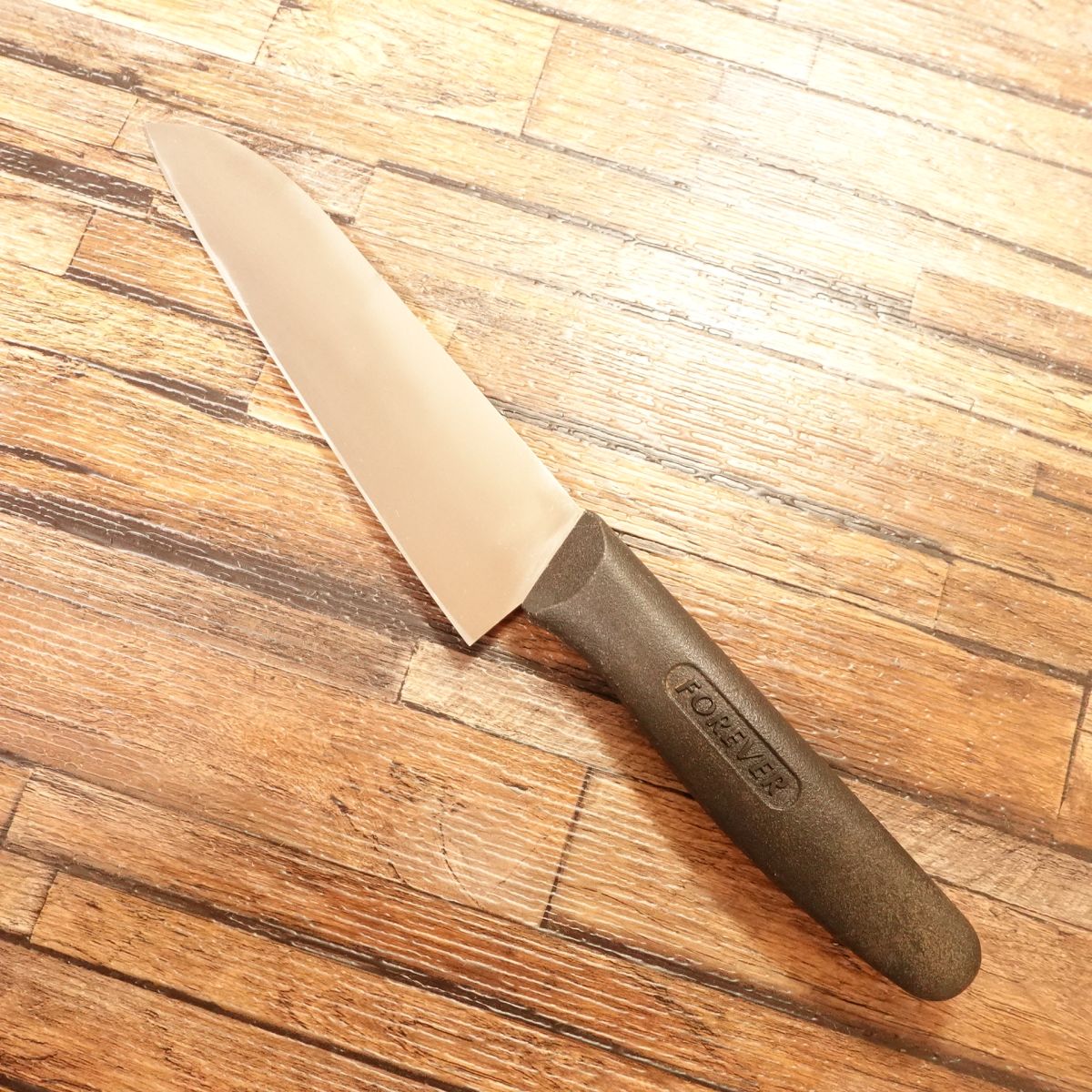 Titan 21 Santoku Knife, Sharpened, Silver Titanium, FOREVER, 160mm