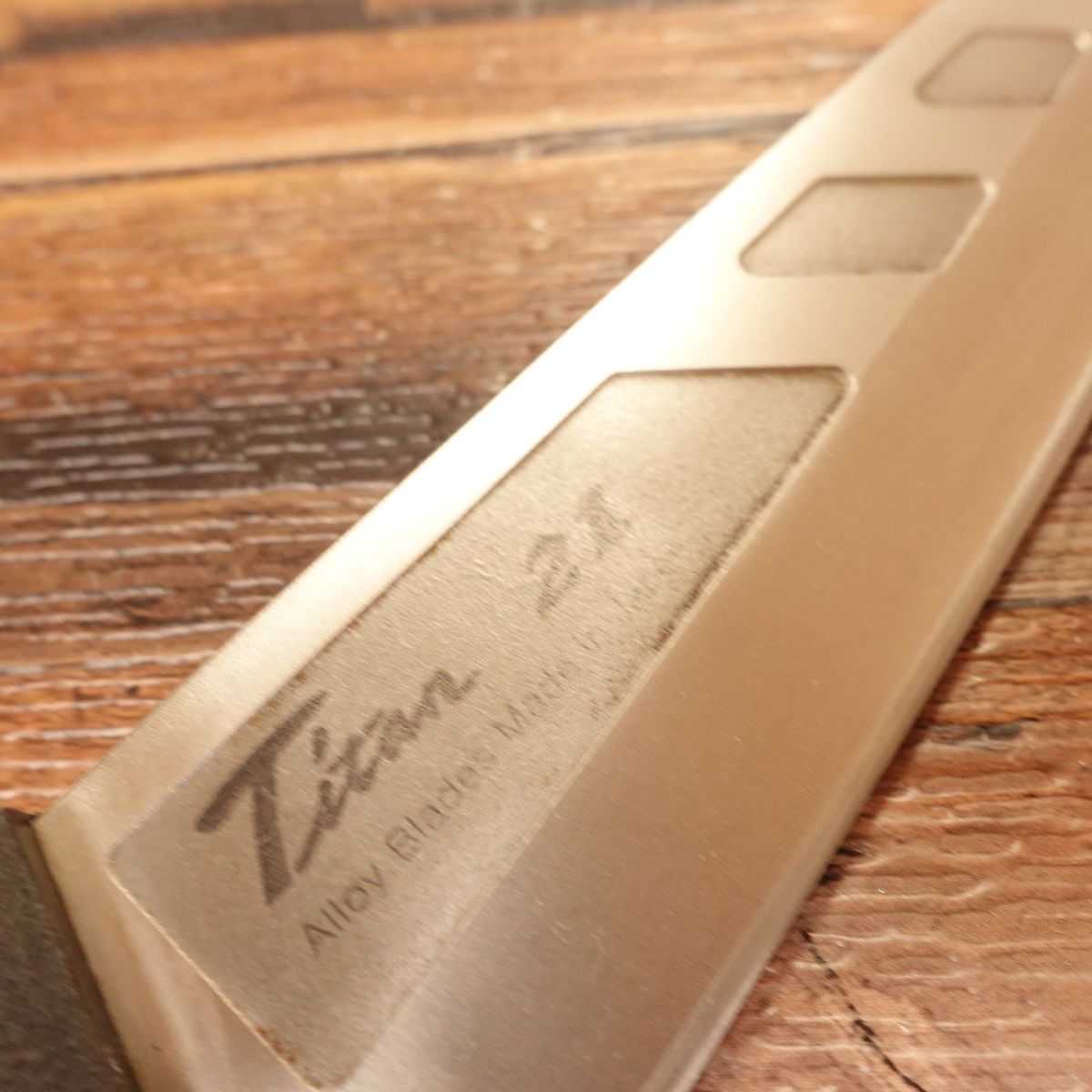 Titan 21 Santoku Knife, Sharpened, Silver Titanium, FOREVER, 160mm