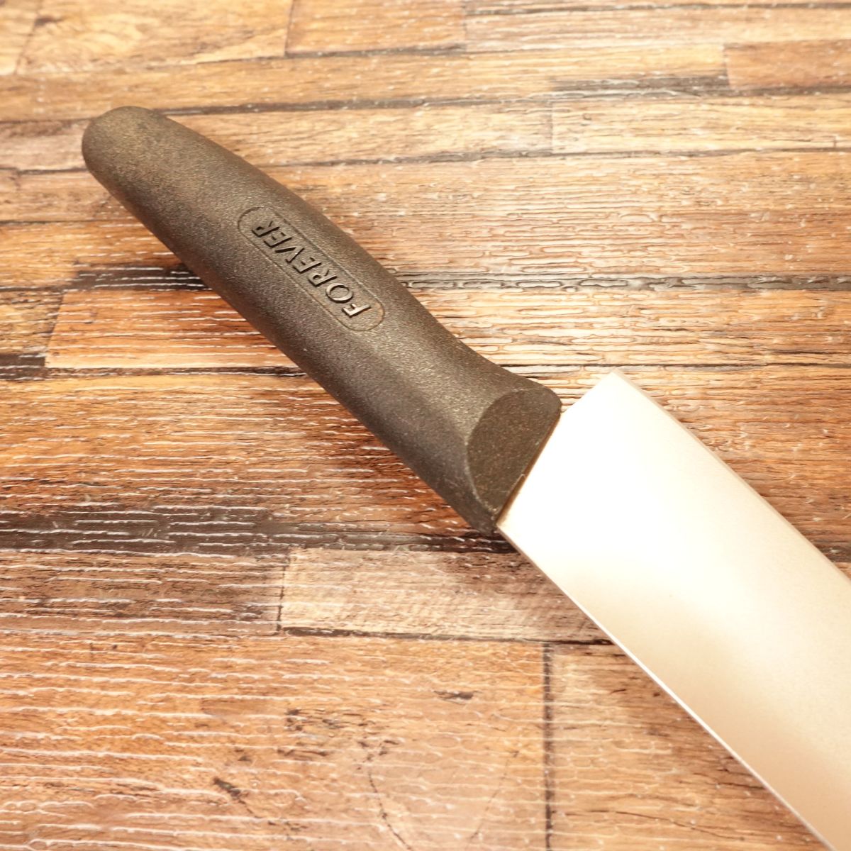 Titan 21 Santoku Knife, Sharpened, Silver Titanium, FOREVER, 160mm