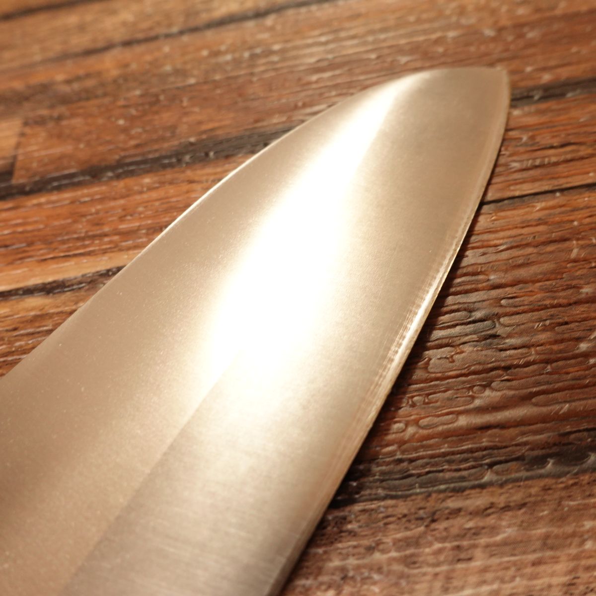 Kikka Santoku Knife, Sharpened, Hon-Warikomi Steel, 165mm