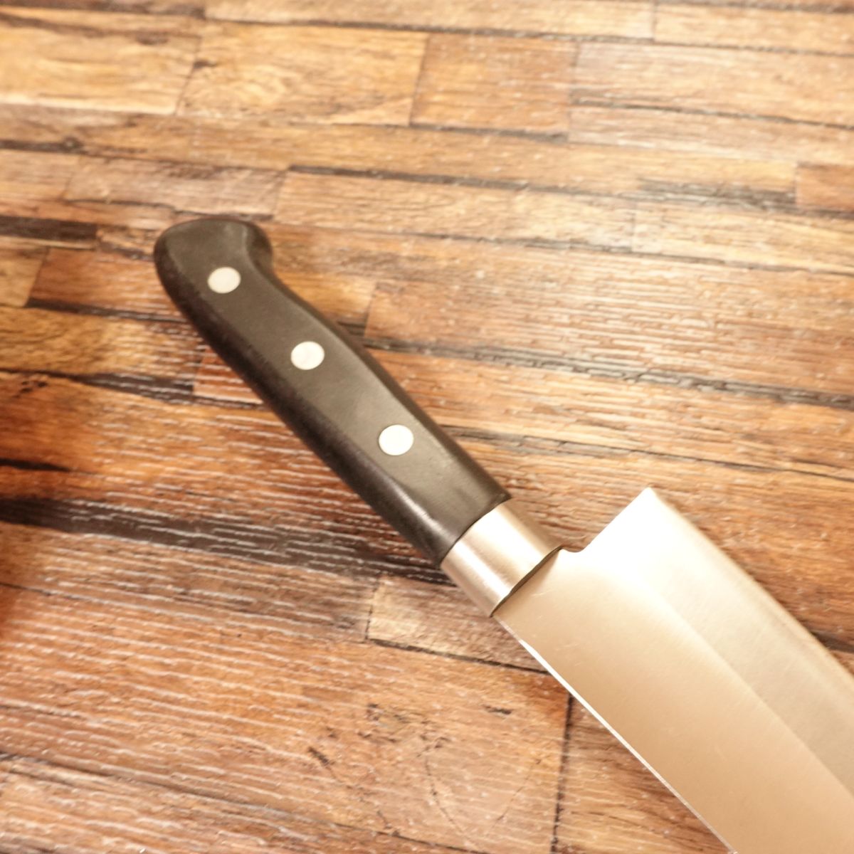 Kikka Santoku Knife, Sharpened, Hon-Warikomi Steel, 165mm