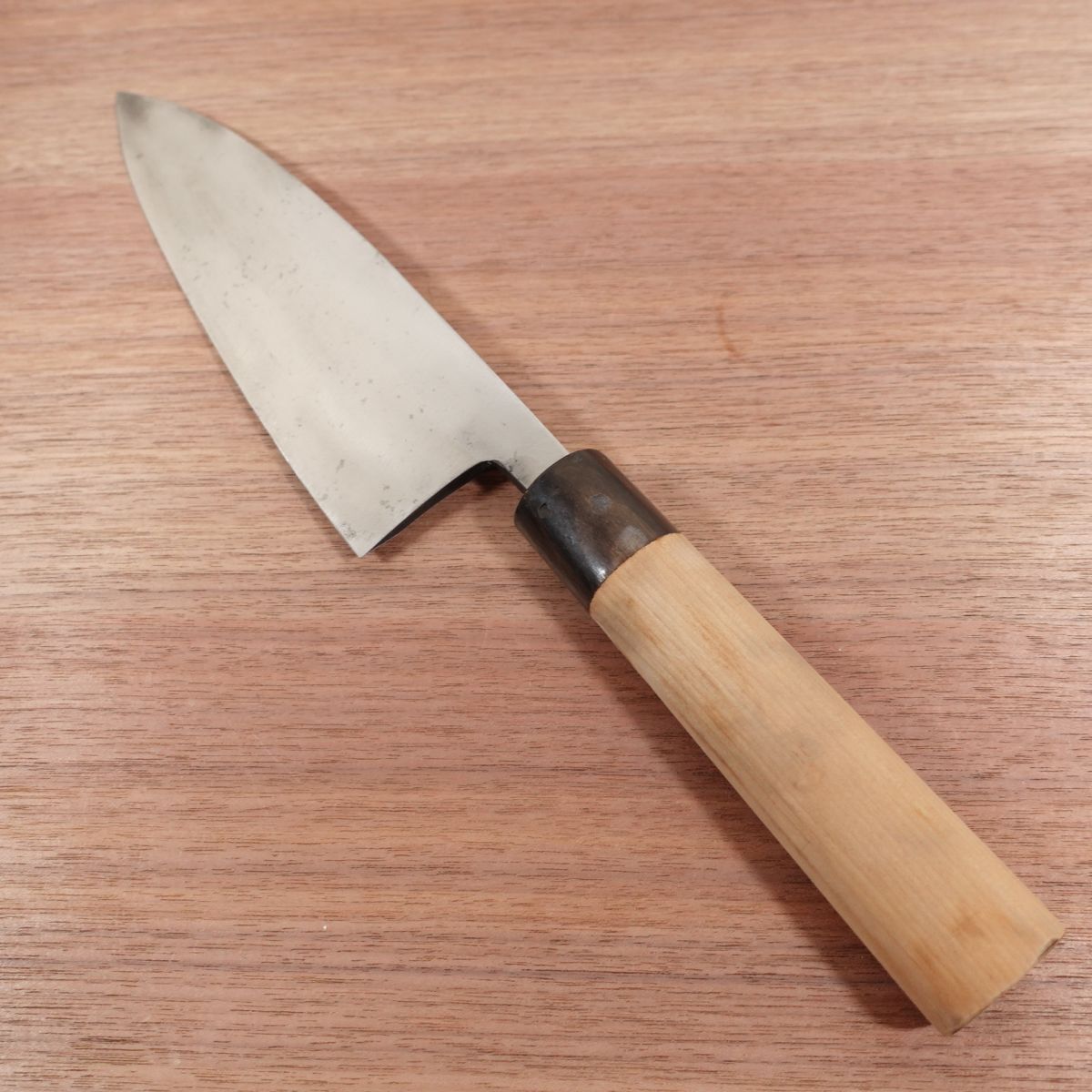 Kikuchi Large Deba Knife, Sharpened, Water Buffalo Handle, Carbon Steel, Kikuchi Bessaku Saijo, Handle Crack, Spare Handle Included, 215mm