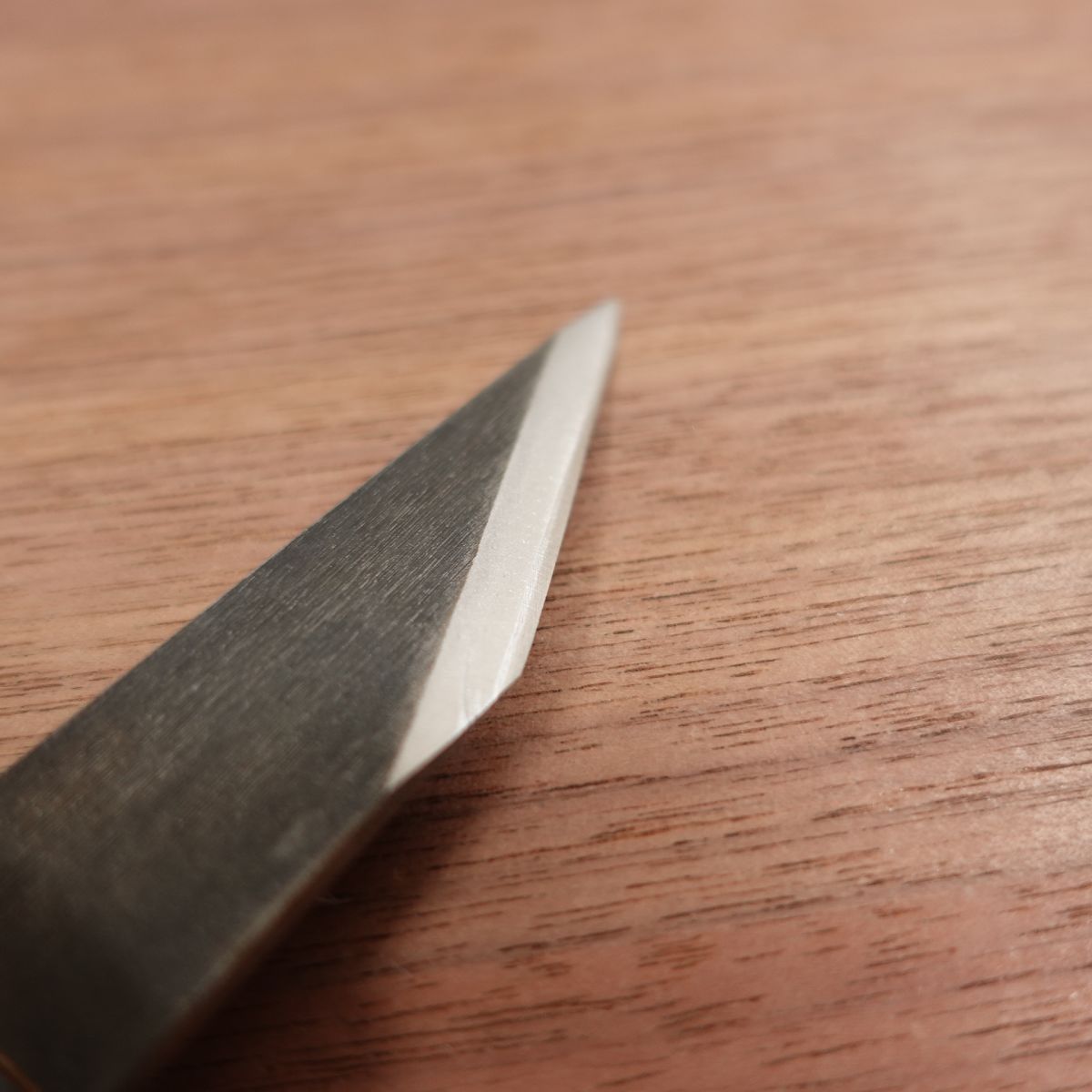 Suketomo Kiridashi Knife, Sharpened, Kurouchi Finish, Sheathed Utility Knife, Ikebana Tool, Carbon Steel, Wooden Sheath, Nearly Unused, 75mm