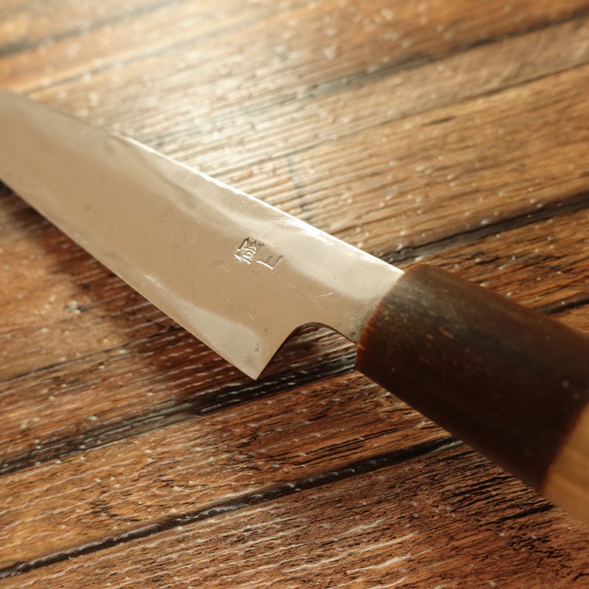 Sakai Minamoto Masakatsu Yanagiba Knife, Sharpened, Water Buffalo Handle, Sashimi Knife, Premium Grade, 175mm