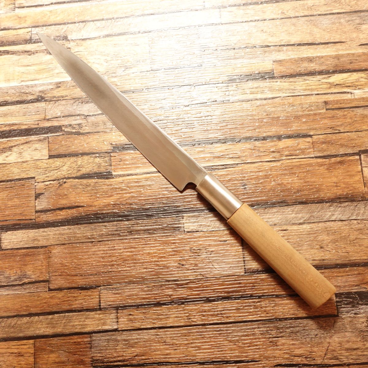 Tomomitsu Yanagiba Knife, Sharpened, Special Edition, Nearly Unused Stored, 210mm