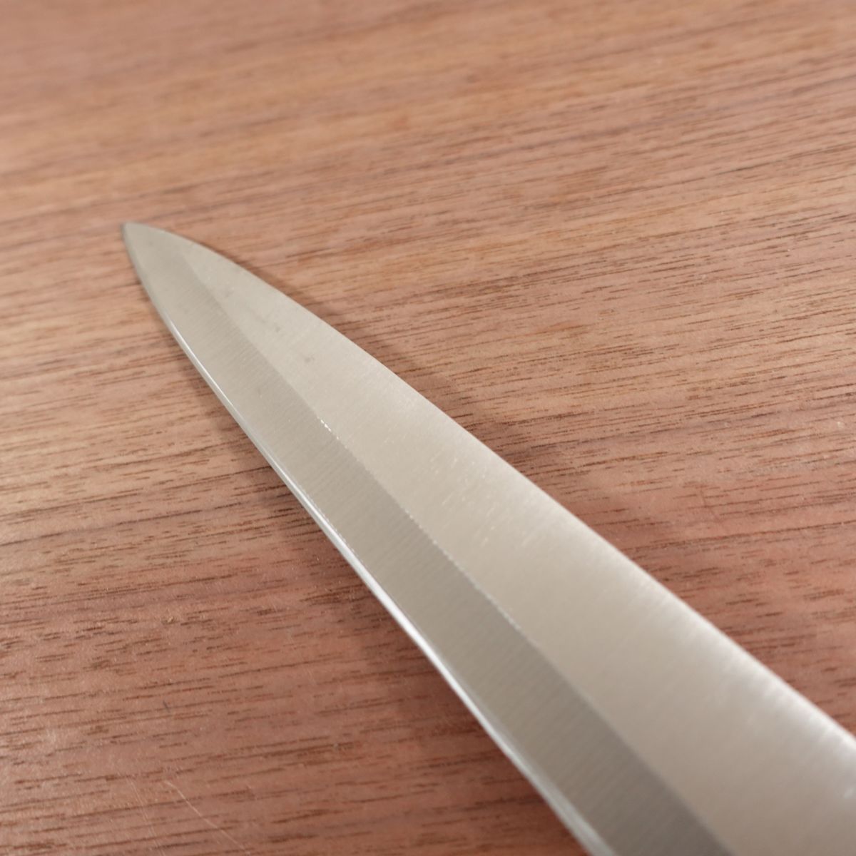 Noshu Hidemoto Yanagiba Knife, Sharpened, Stainless Steel, Double Bevel, Sashimi Knife, Made by Noshu Hidemoto, Nearly Unused, 215mm