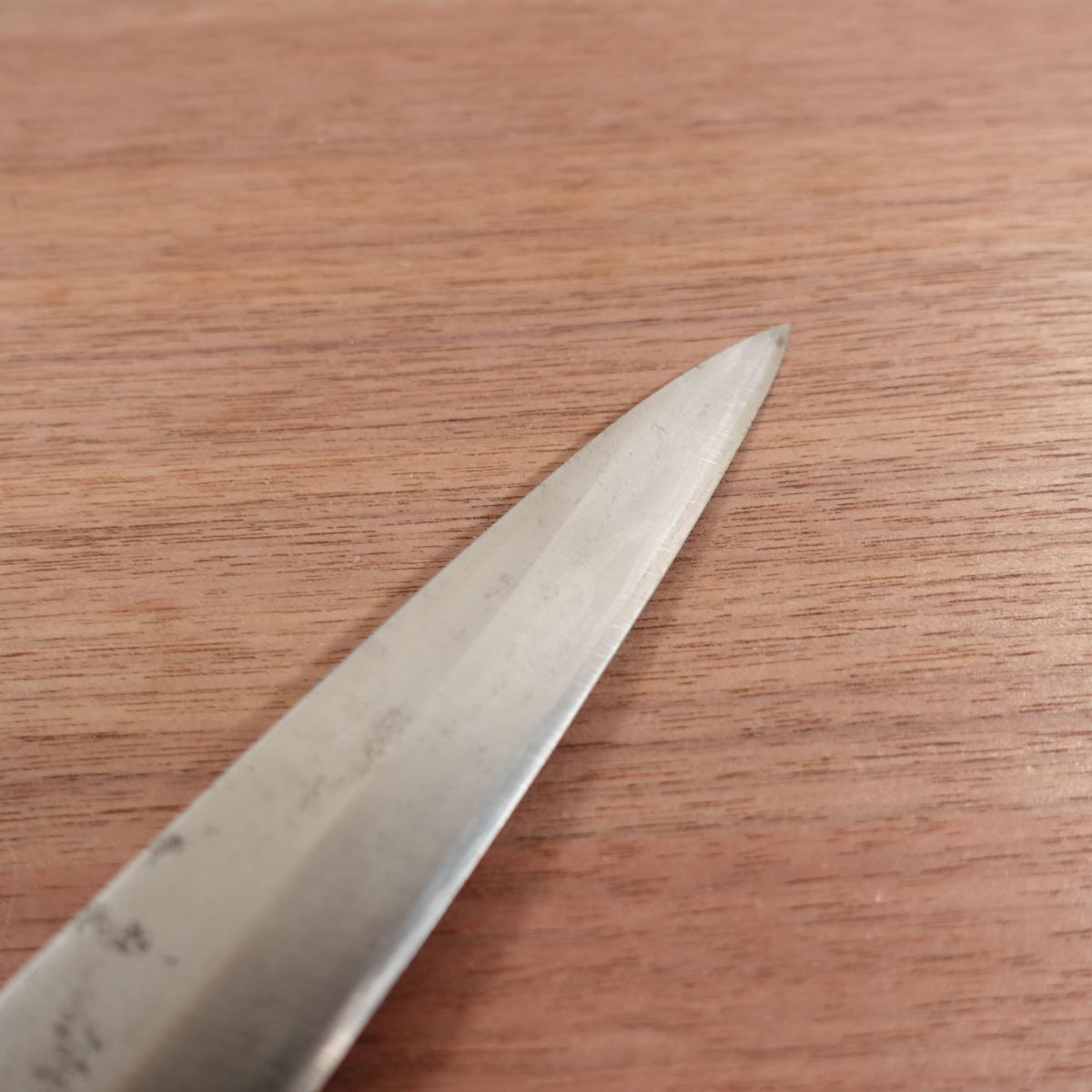 Seki Magoroku Yanagiba Knife, Sharpened, Ginju, Honko Steel, Sashimi Knife, Single Bevel, 210mm