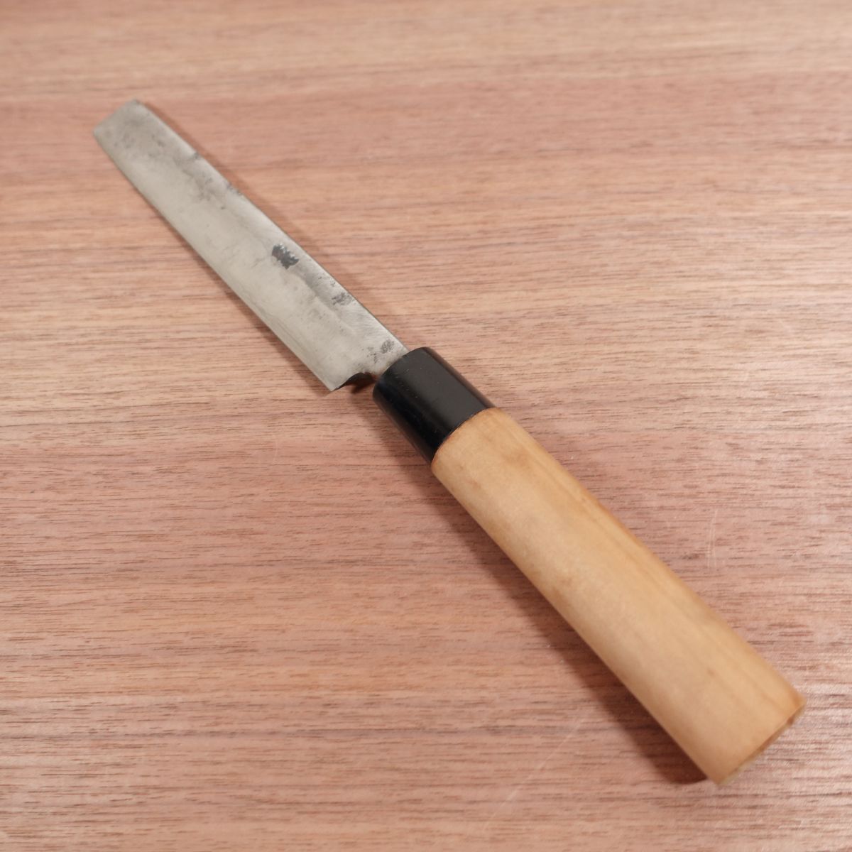 Shigemitsu Slim Utility Knife, Sharpened, Specialty Knife, Double Bevel, Tako-Hiki Style, Small Hatchet, Carbon Steel, 160mm