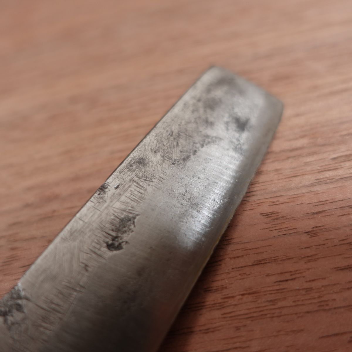 Shigemitsu Slim Utility Knife, Sharpened, Specialty Knife, Double Bevel, Tako-Hiki Style, Small Hatchet, Carbon Steel, 160mm