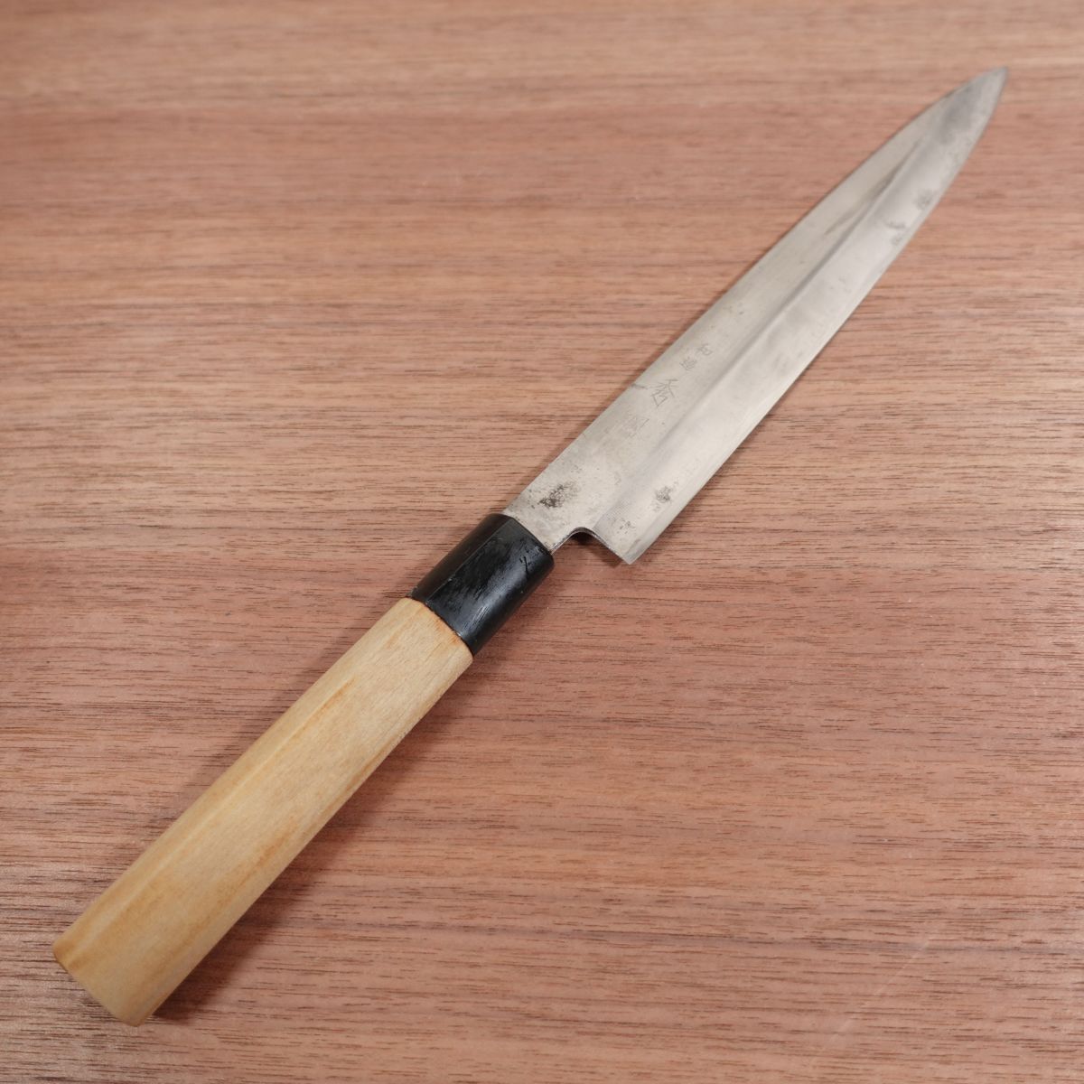 Hidetsuna Yanagiba Knife, Sharpened, Japanese Style, Sashimi Knife, Carbon Steel, 215mm