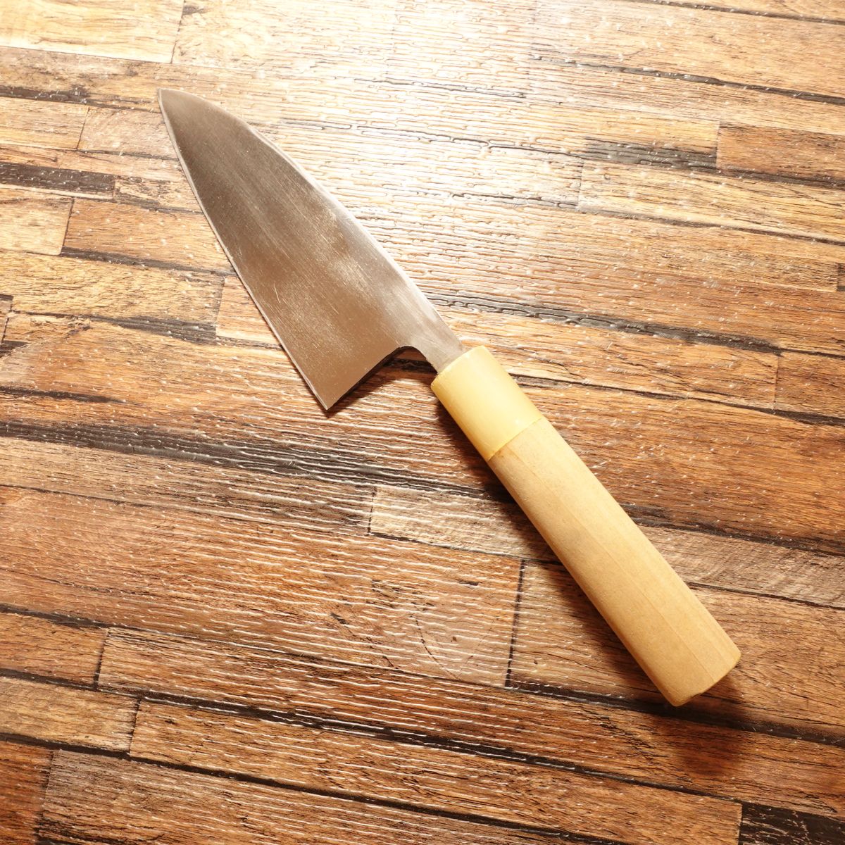 Hayashiya Sadatsugu Aji-Kiri Knife, Sharpened, White Water Buffalo Handle, Small Deba, Minimal Use, 125mm