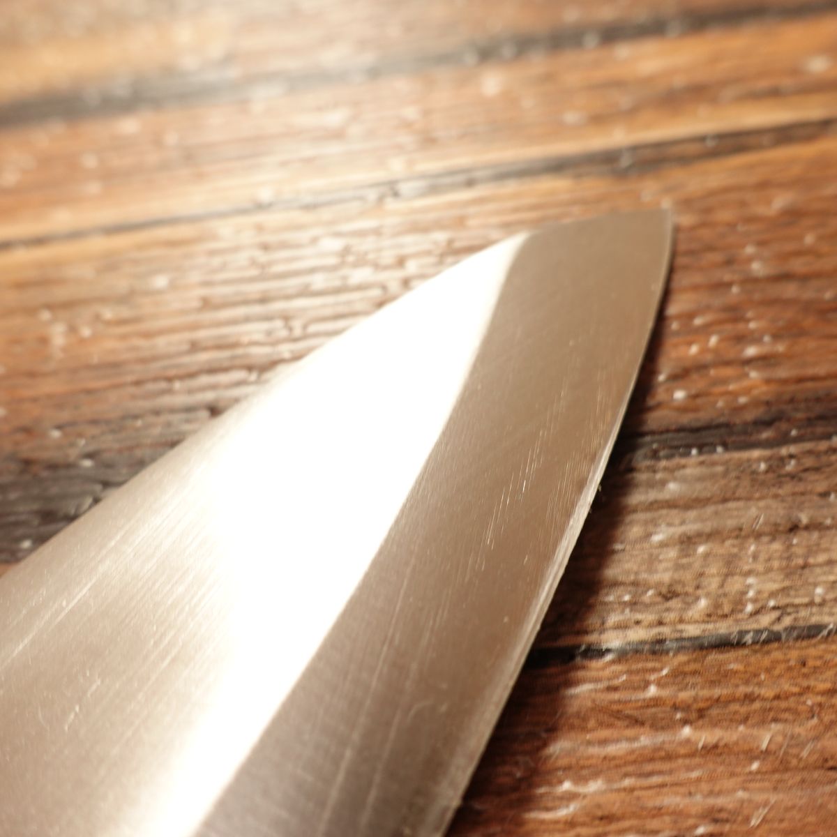 Hayashiya Sadatsugu Aji-Kiri Knife, Sharpened, White Water Buffalo Handle, Small Deba, Minimal Use, 125mm