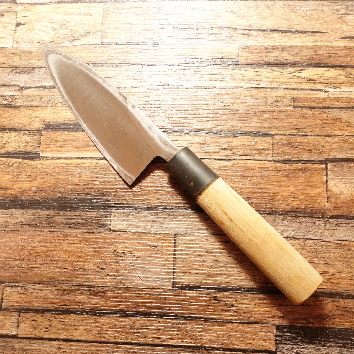 Kiya Yoshihisa Deba Knife, Sharpened, Hyotan Logo, Minor Spine Scratch, 135mm