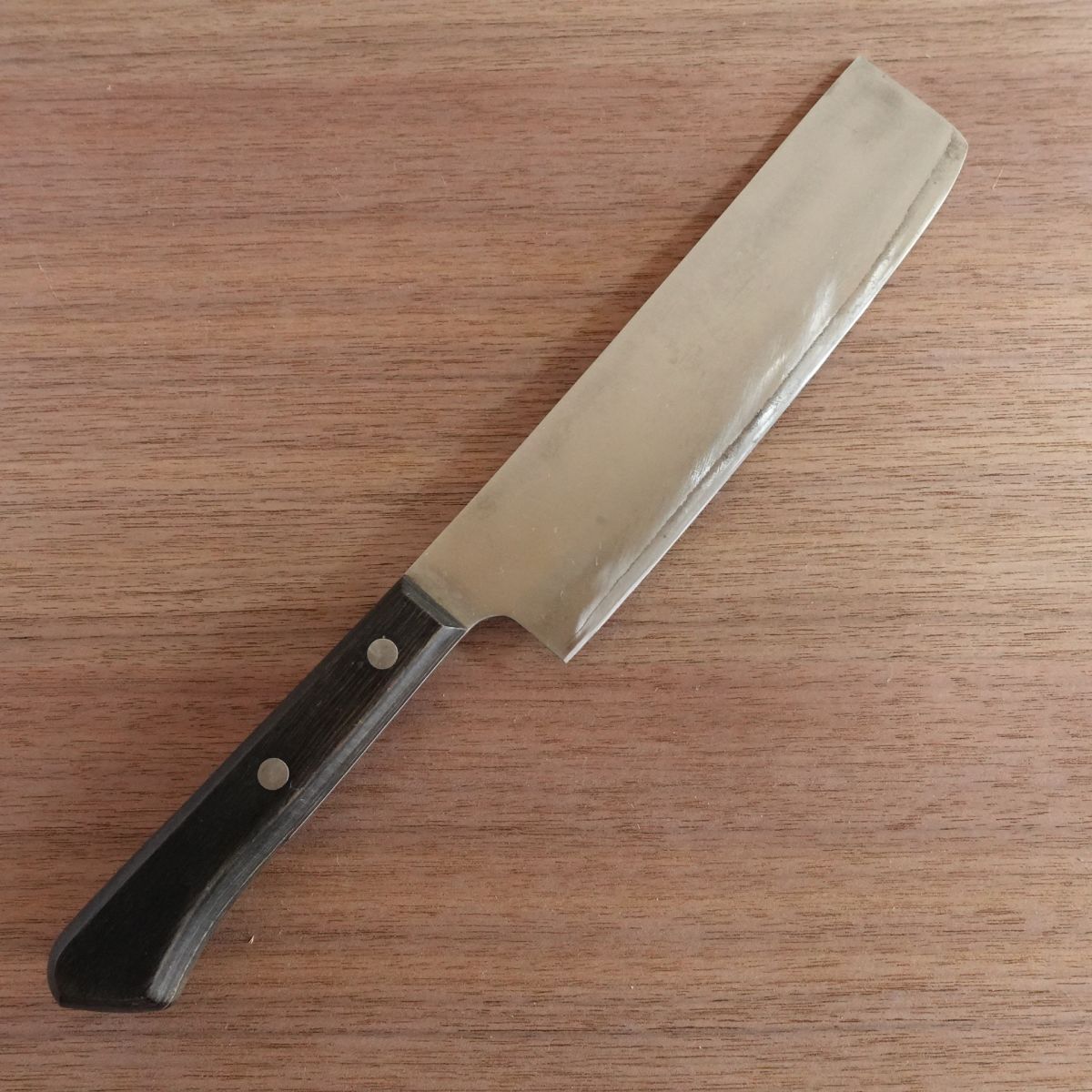 Kikuichimonji Nakiri Knife, Sharpened, Hon-Warikomi, Betsuuchi, 170mm