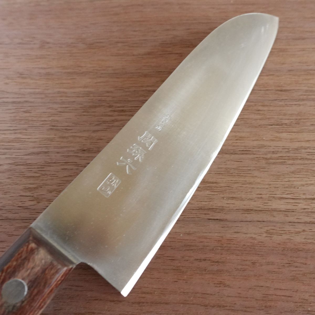 Seki Magoroku Santoku Knife, Sharpened, Hon-Warikomi Momoyama, Kai Corporation, 170mm
