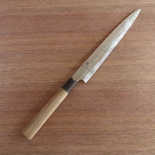 Minamoto Kikusuga Yanagiba Knife, Sharpened, Water Buffalo Handle, Sashimi Knife, 200mm