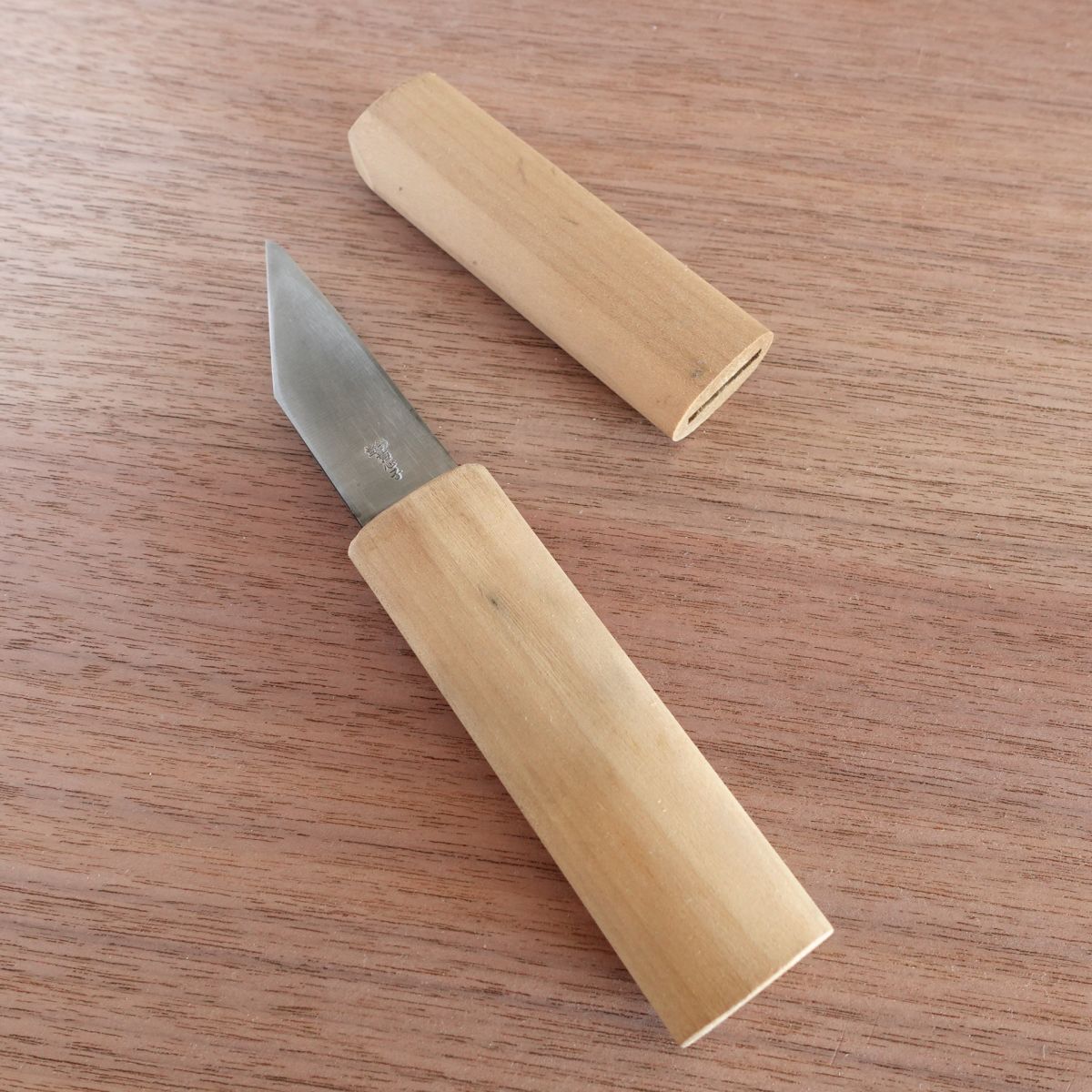 Baishinshi Yokote Utility Knife, Sharpened, Kiridashi Knife, Flower Knife, Ikebana Tool, Steel, Wooden Sheath, 70mm