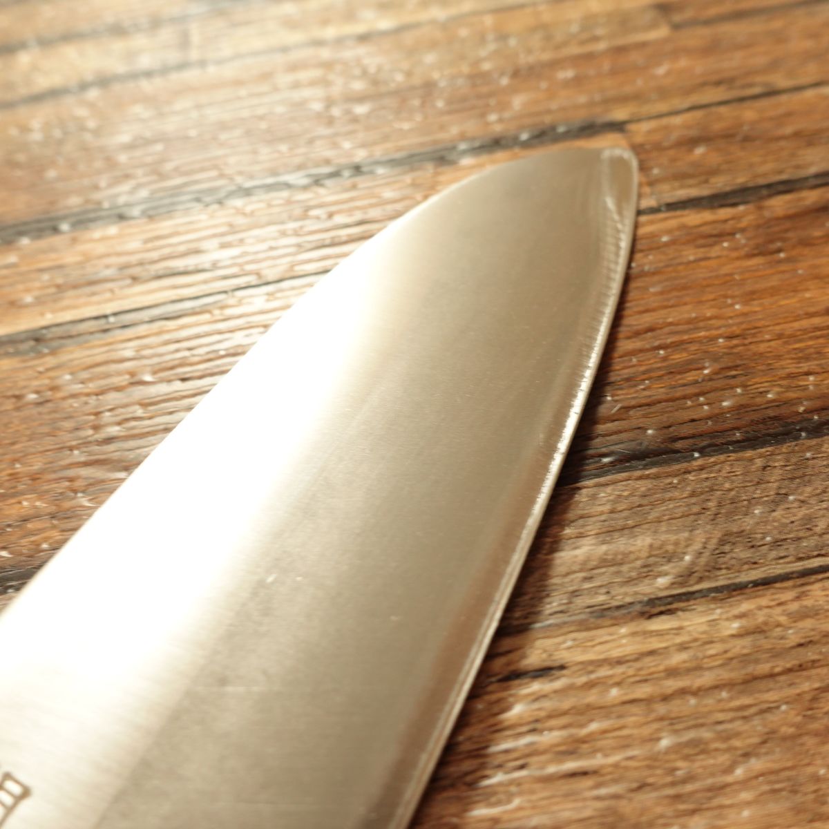 Seki Magoroku Santoku Knife, Sharpened, Warikomi Steel, All-Purpose Knife, KAI, 165mm