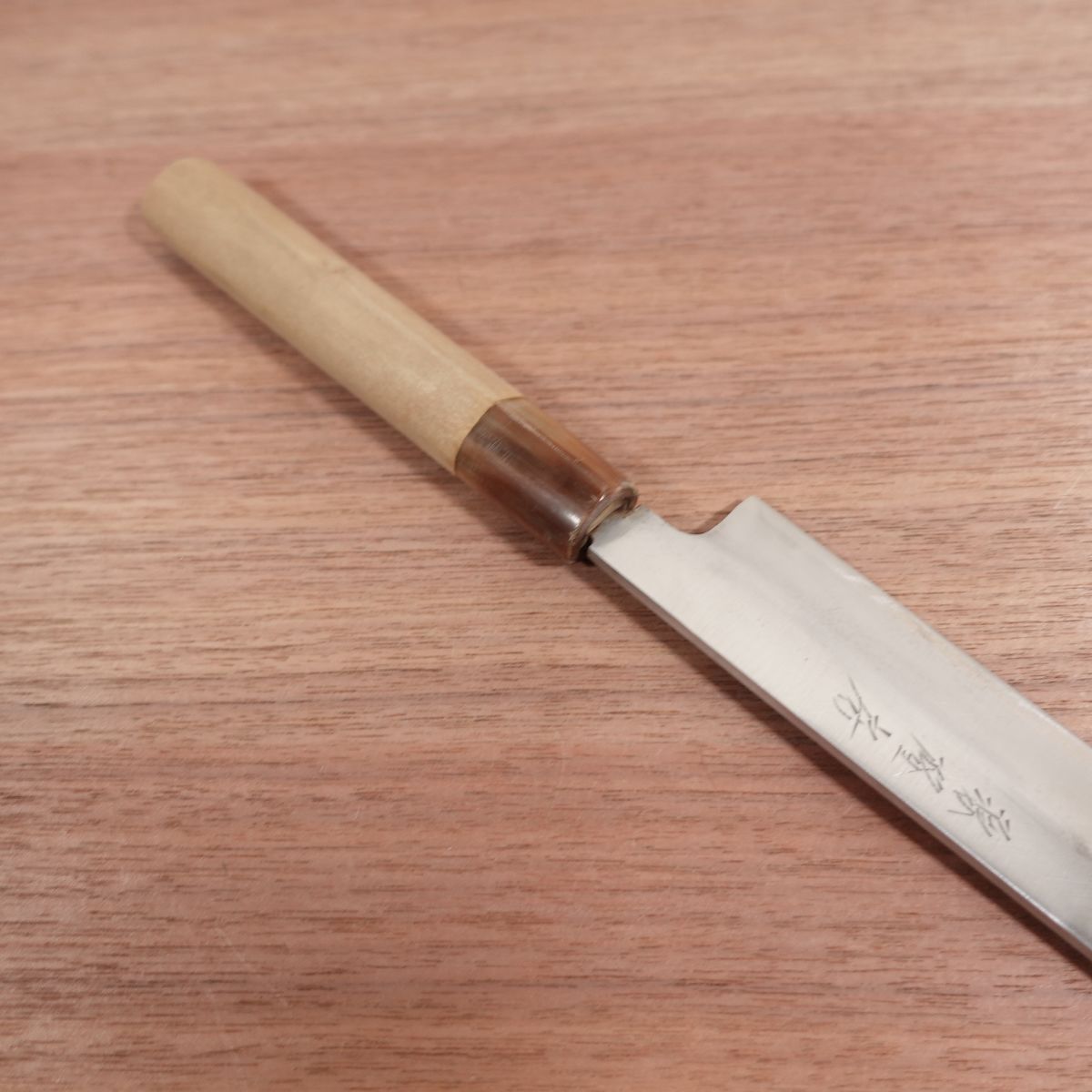 Minamoto Takafusa Yanagiba Knife, Sharpened, Left-Handed, Sashimi Knife, White Water Buffalo Handle, Single Bevel, Fuguhiki, 240mm