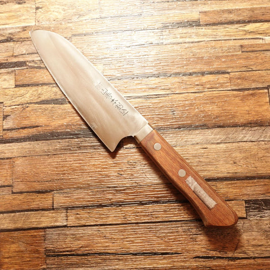 Yamahide Santoku Knife, Sharpened, Thin Blade, FIT, Hon-Warikomi, Sticker Attached, 165mm