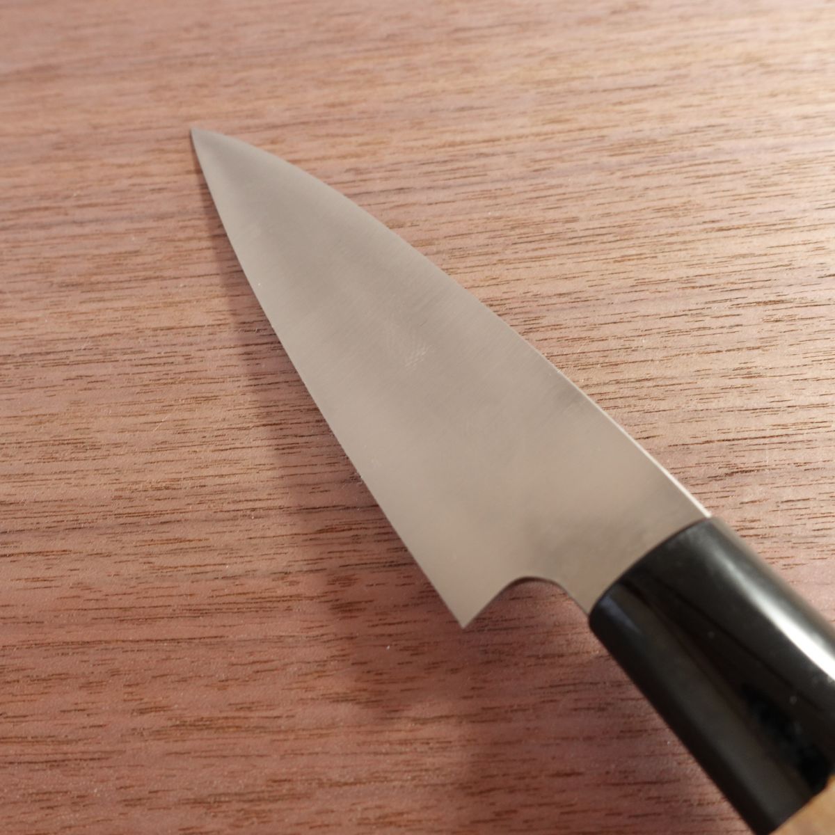 Noshu Magoroku Petty Knife, Sharpened, Koryu, Tsuchime Hammered Pattern, Stainless Steel, 125mm