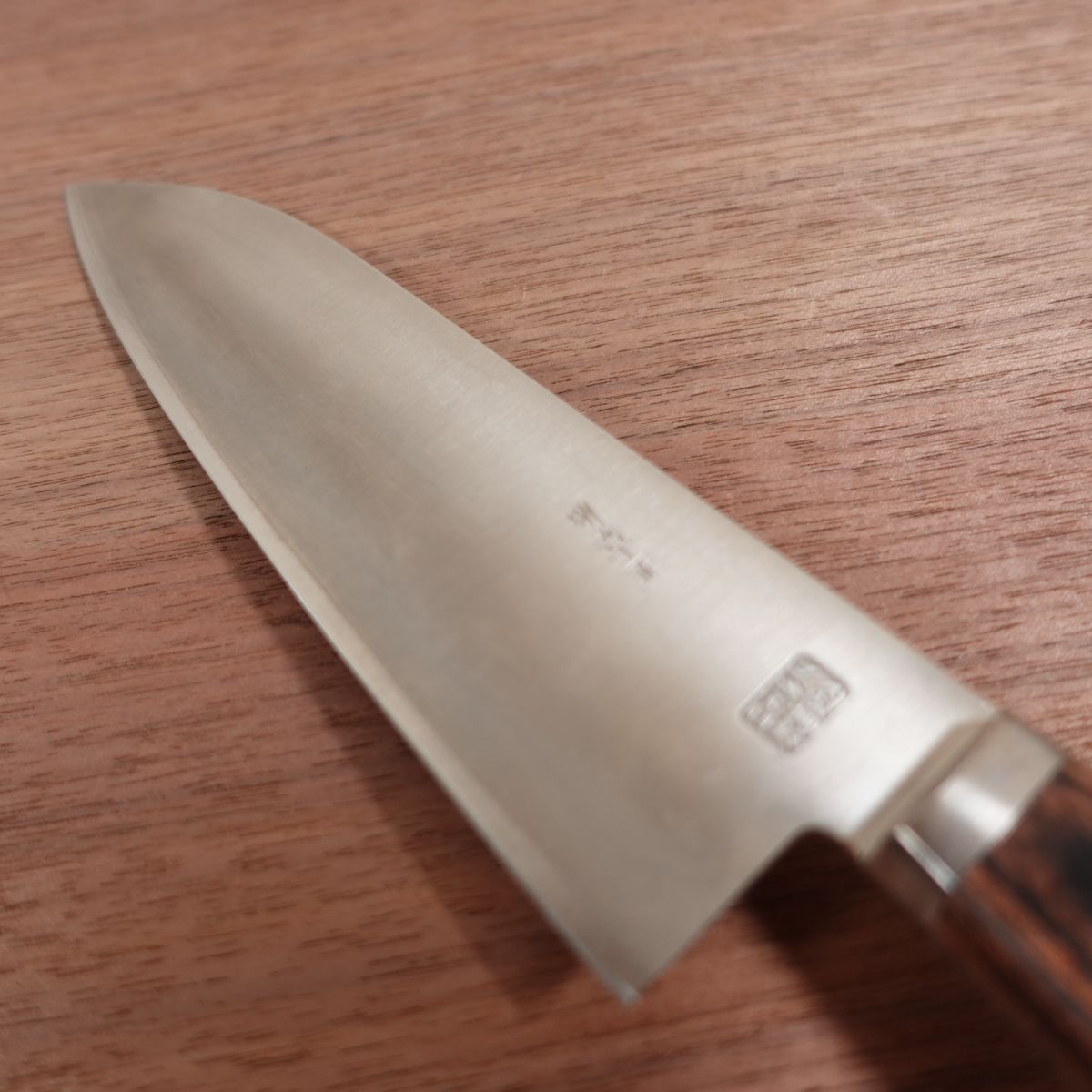 Sakai Akimasa Santoku Knife, Sharpened, All-Purpose Knife, Stainless Steel, Gold, Hon-Warikomi, Unused Stored Item, 165mm