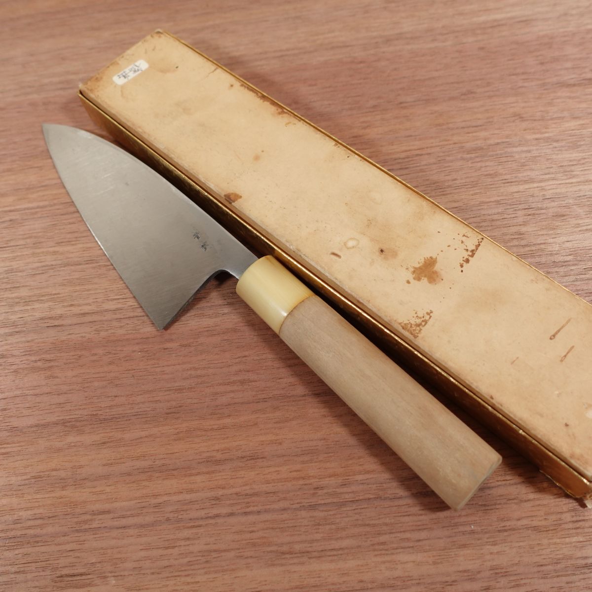 [HYPER REBORN] Sakai Yamatsuka Deba Knife, Sharpened, Blue Steel, Semi-Mirror Finish, White Water Buffalo Handle, Bessaku, Nearly Unused, Boxed, 155mm