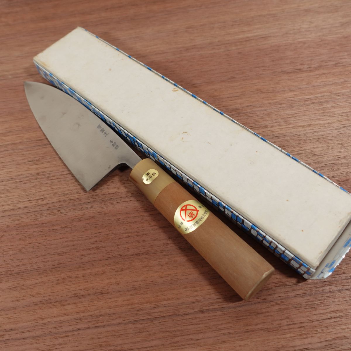 Sakai Akimasa Deba Knife, Sharpened, White Water Buffalo Handle, Hon-Tanren, Nearly Unused, Boxed, 155mm