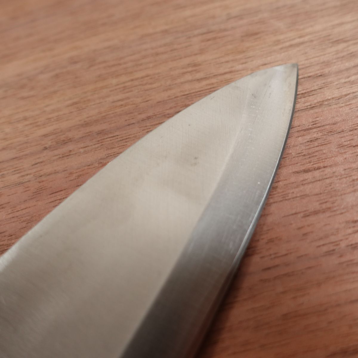 Sakai Akimasa Deba Knife, Sharpened, White Water Buffalo Handle, Hon-Tanren, Nearly Unused, Boxed, 155mm