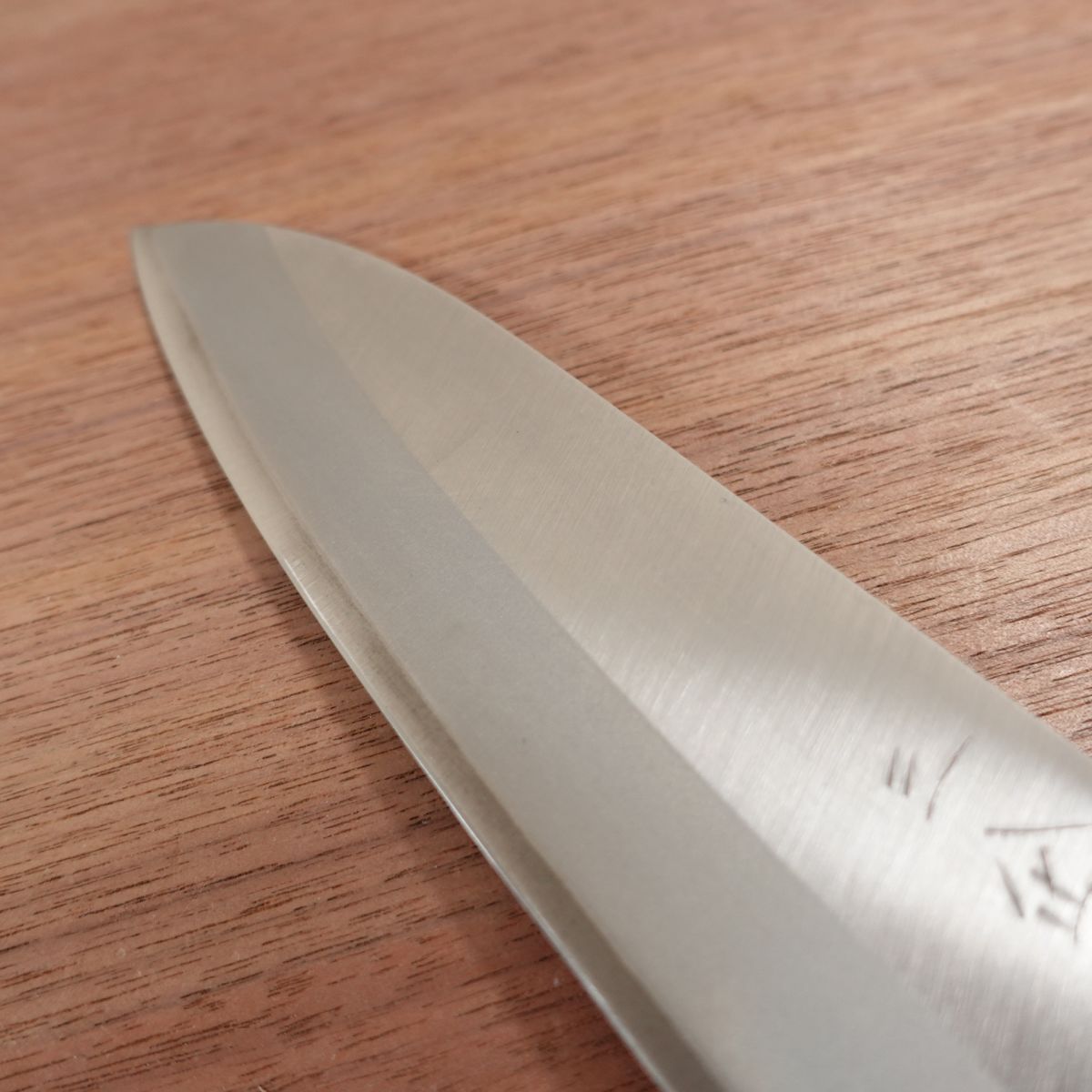 Sanki Santoku Knife, Sharpened, Hon-Warikomi DP, All-Purpose Knife, Special, Unused Stored Item, Boxed, 185mm