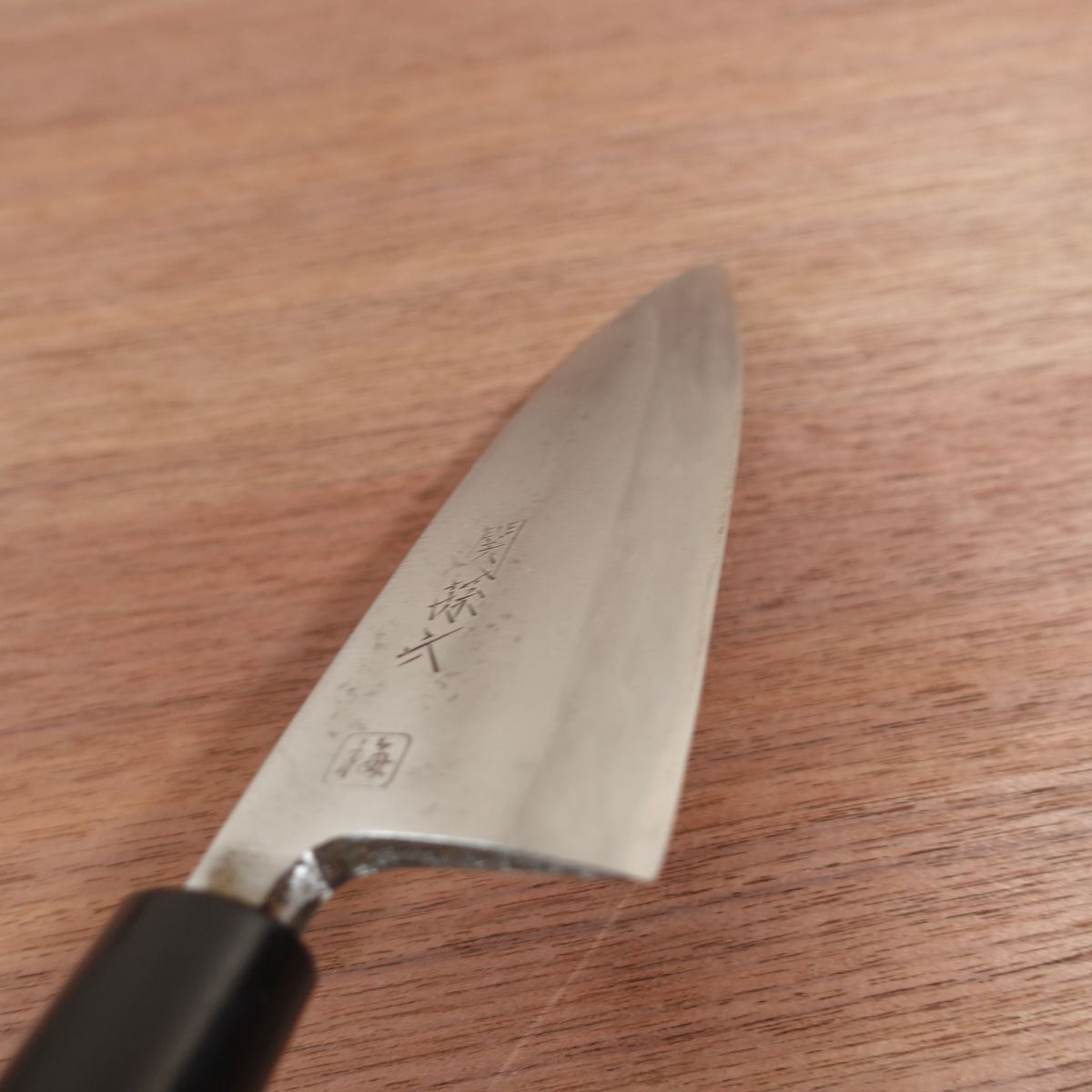 Seki Magoroku Deba Knife, Sharpened, Ume, Carbon Steel, Single Bevel, 150mm