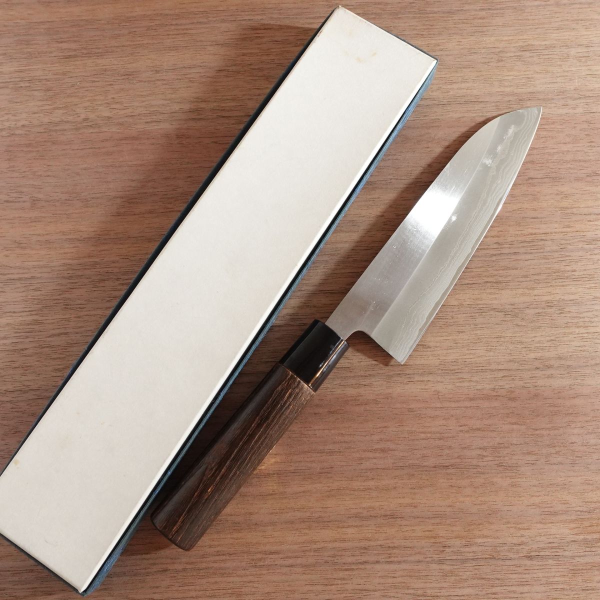 Echizen Wa-Santoku Knife, Sharpened, Damascus, All-Purpose Knife, Unused Stored Item, Boxed, 175mm