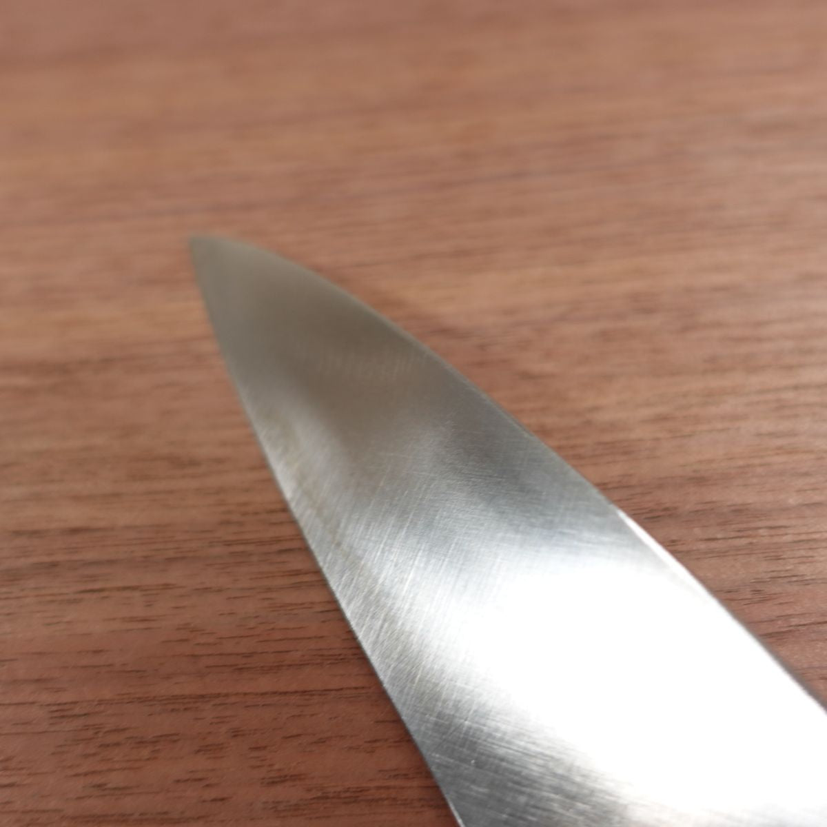 Sakai Tsukitora Funayuki Knife, Sharpened, Morimoto Special Selection, Genuine Steel Forged, Slim Deba Knife, Sakai Tsukitora Josaku, Premium, Boxed, Nearly Unused Stored Item, 165mm