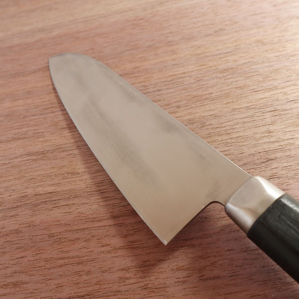 Seki Magoroku Santoku Knife, Sharpened, Honoka, Kai Corporation, 170mm