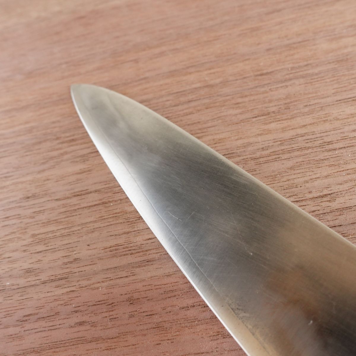 Tojiro Gyuto Knife, Sharpened, Chef Knife, Swedish Steel Clad, Professional Use, 240mm